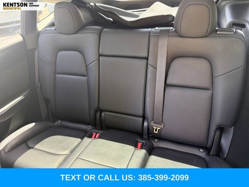 Used 2023 Tesla Model Y Performance AWD/4WD image 28