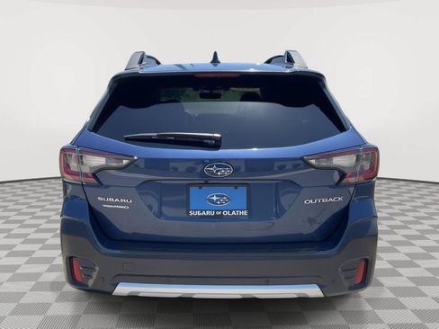 Used 2020 Subaru Outback Limited AWD/4WD image 7