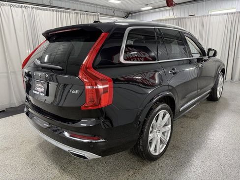 Used 2019 Volvo XC90 T6 Inscription w/ Luxury Package image 4