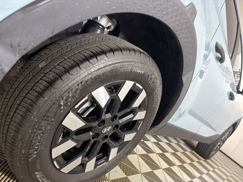 Used 2025 Hyundai Santa Cruz SEL image 28