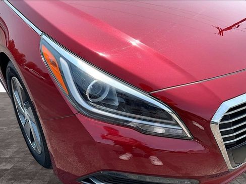 Used 2017 Hyundai Sonata Limited w/ Ultimate Package 02 FWD image 30