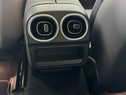 Certified 2024 Mercedes-Benz CLE 300 4MATIC Coupe image 28