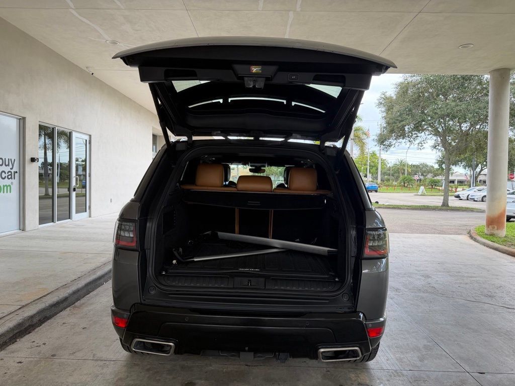 Used 2018 Land Rover Range Rover Sport Supercharged AWD/4WD image 33