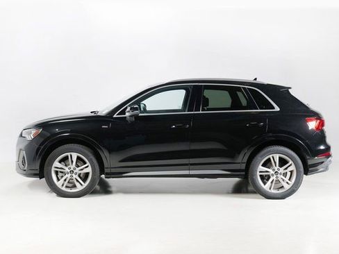 Certified 2024 Audi Q3 2.0T Premium Plus w/ Premium Plus Package image 2