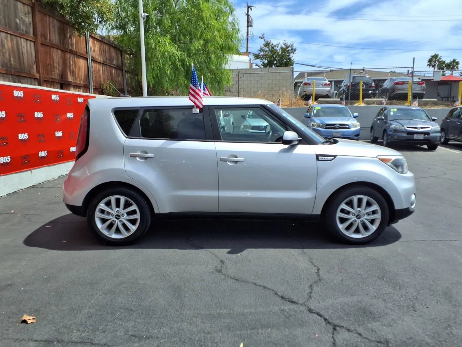 Used 2019 Kia Soul + FWD image 5