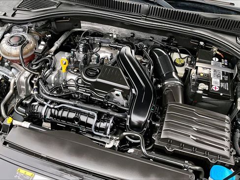 Certified 2023 Volkswagen Jetta SE image 31