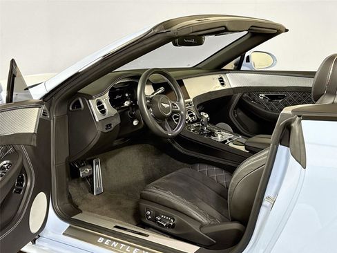 Used 2022 Bentley Continental GT Speed image 13