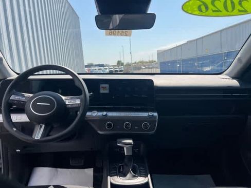 Used 2026 Hyundai Kona SE FWD image 16
