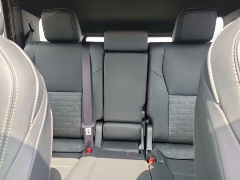 Used 2025 Toyota 4Runner TRD Off-Road Premium image 16