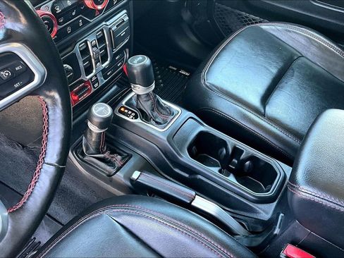 Used 2021 Jeep Wrangler Unlimited Rubicon AWD/4WD image 15