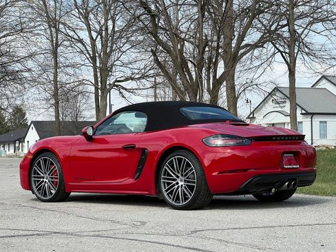 Used 2024 Porsche 718 Boxster S image 3