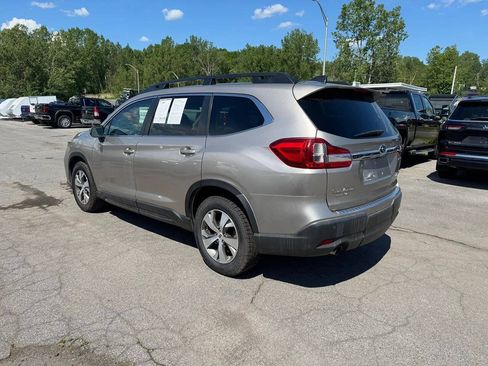 Used 2019 Subaru Ascent Premium AWD/4WD image 2