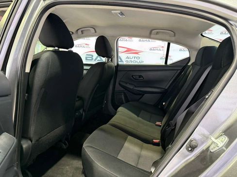 Used 2024 Nissan Sentra SV FWD image 35
