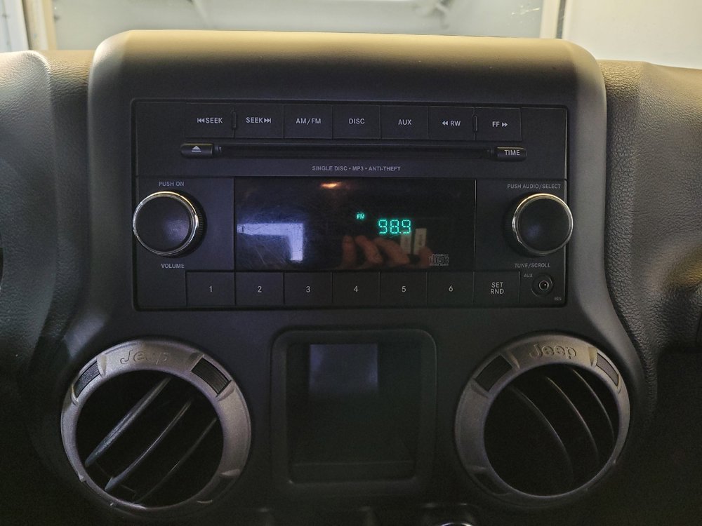 Used 2015 Jeep Wrangler Sport AWD/4WD image 25