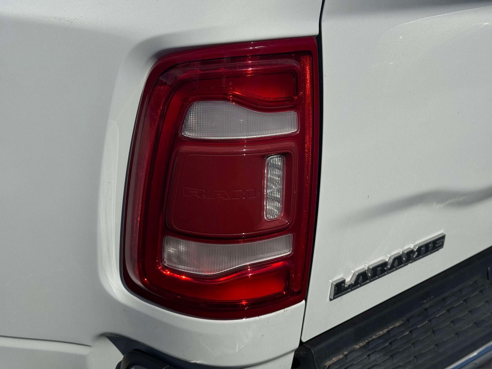 Used 2022 RAM 3500 Laramie w/ Chrome Appearance Group AWD/4WD image 11