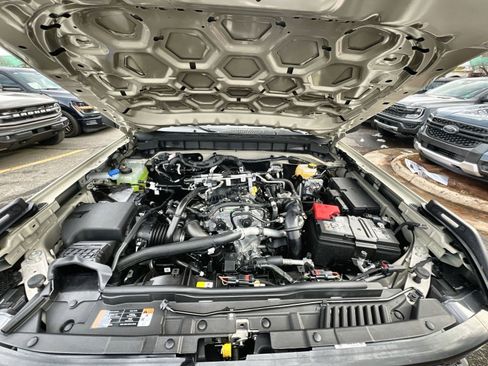 New 2025 Ford Bronco Big Bend w/ Black Diamond Package image 28