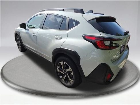 Used 2025 Subaru Crosstrek 2.5i Premium AWD/4WD image 11