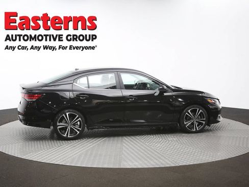 Used 2023 Nissan Sentra SR w/ SR Premium Package FWD image 45
