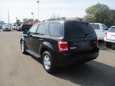 Used 2009 Ford Escape XLT image 4