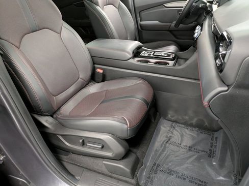 Certified 2025 Honda Pilot Black Edition image 29