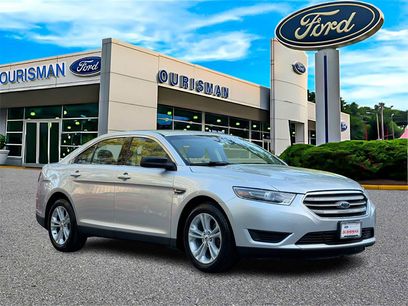 Used 2019 Ford Taurus SE