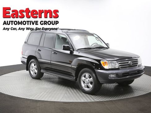 Used 2005 Toyota Land Cruiser AWD/4WD image 52