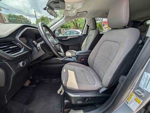 Used 2022 Ford Escape SE w/ Convenience Package FWD image 15