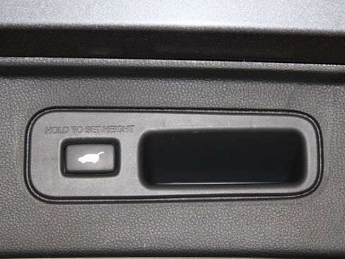 Used 2025 Honda Pilot Touring image 51