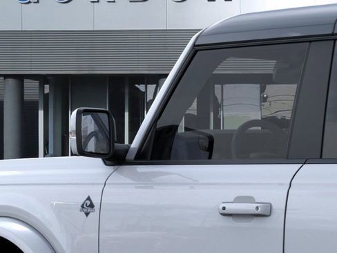 New 2025 Ford Bronco Outer Banks image 22