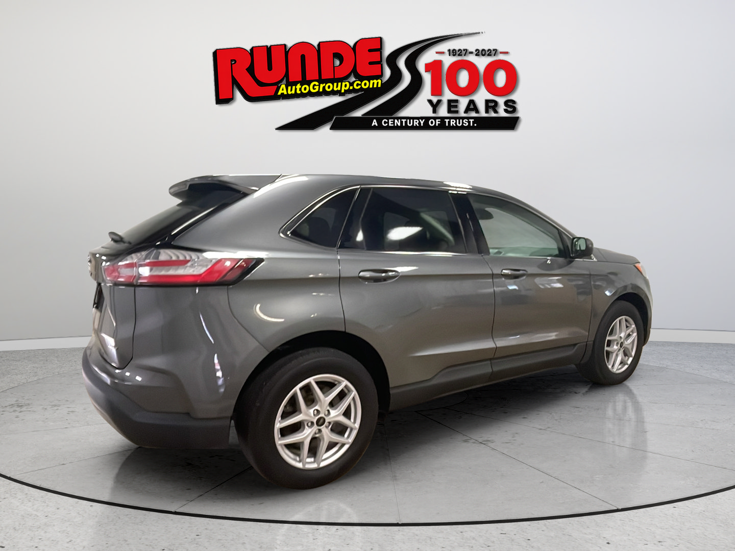 Used 2023 Ford Edge SEL AWD/4WD image 6