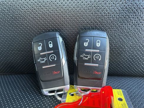 Certified 2019 RAM 2500 Limited image 33