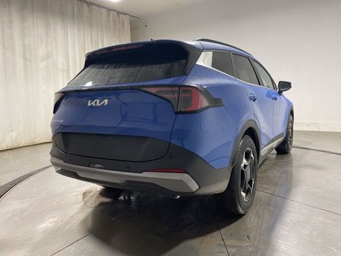 New 2026 Kia Sportage EX w/ EX Panorama Roof Package FWD image 7