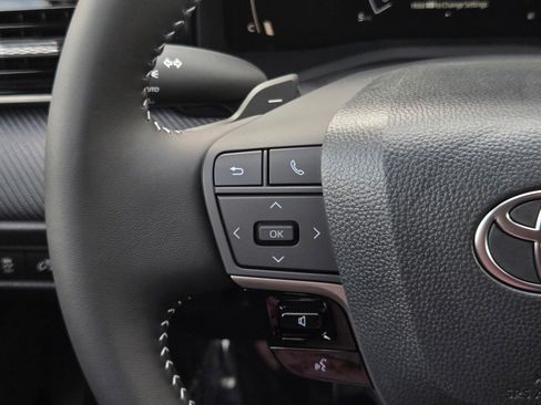 Certified 2026 Toyota Camry SE FWD image 20