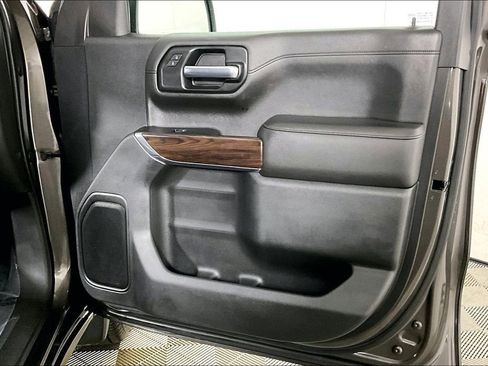 Used 2019 GMC Sierra 1500 SLT image 24