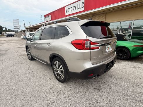 Used 2019 Subaru Ascent Limited AWD/4WD image 4