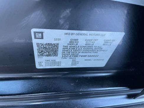 Used 2021 Chevrolet Silverado 2500 Custom w/ Custom Value Package image 30