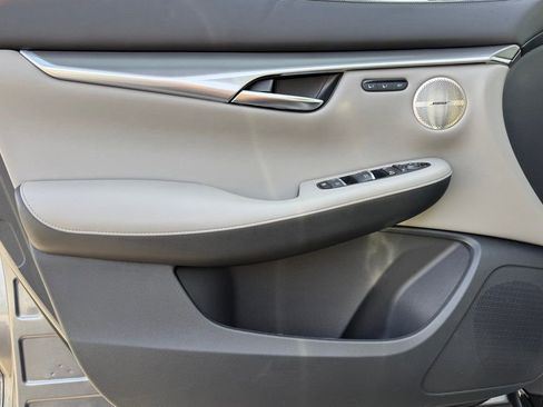 Used 2023 INFINITI QX50 Luxe image 11