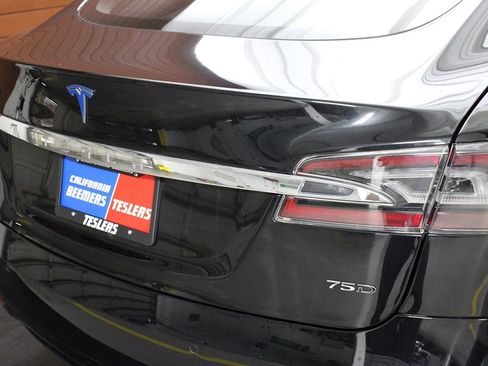 Used 2018 Tesla Model S 75D image 12