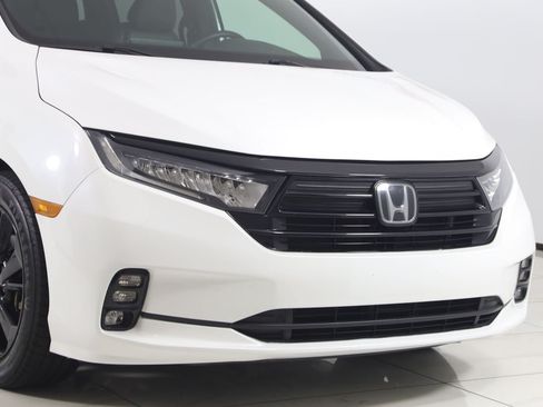 Used 2024 Honda Odyssey Sport image 35