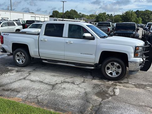 Used 2015 Chevrolet Silverado 1500 LT w/ All Star Edition AWD/4WD image 8