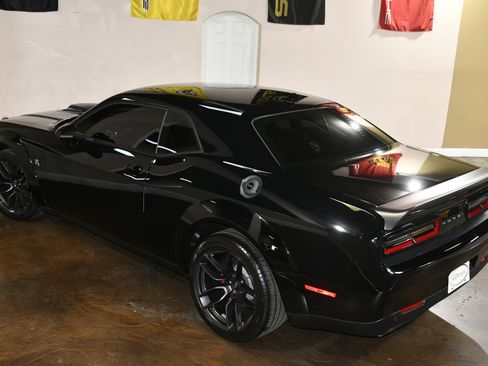 Used 2022 Dodge Challenger R/T Scat Pack RWD image 80