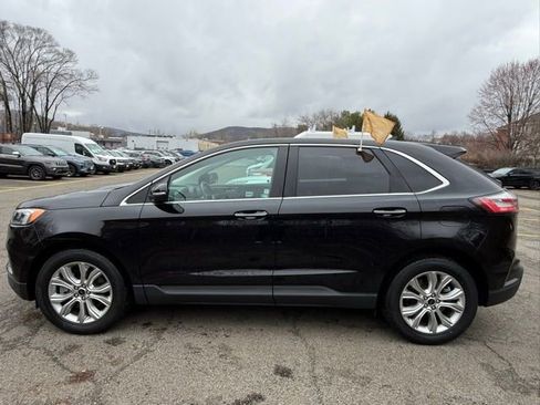 Certified 2023 Ford Edge Titanium w/ Equipment Group 301A image 4