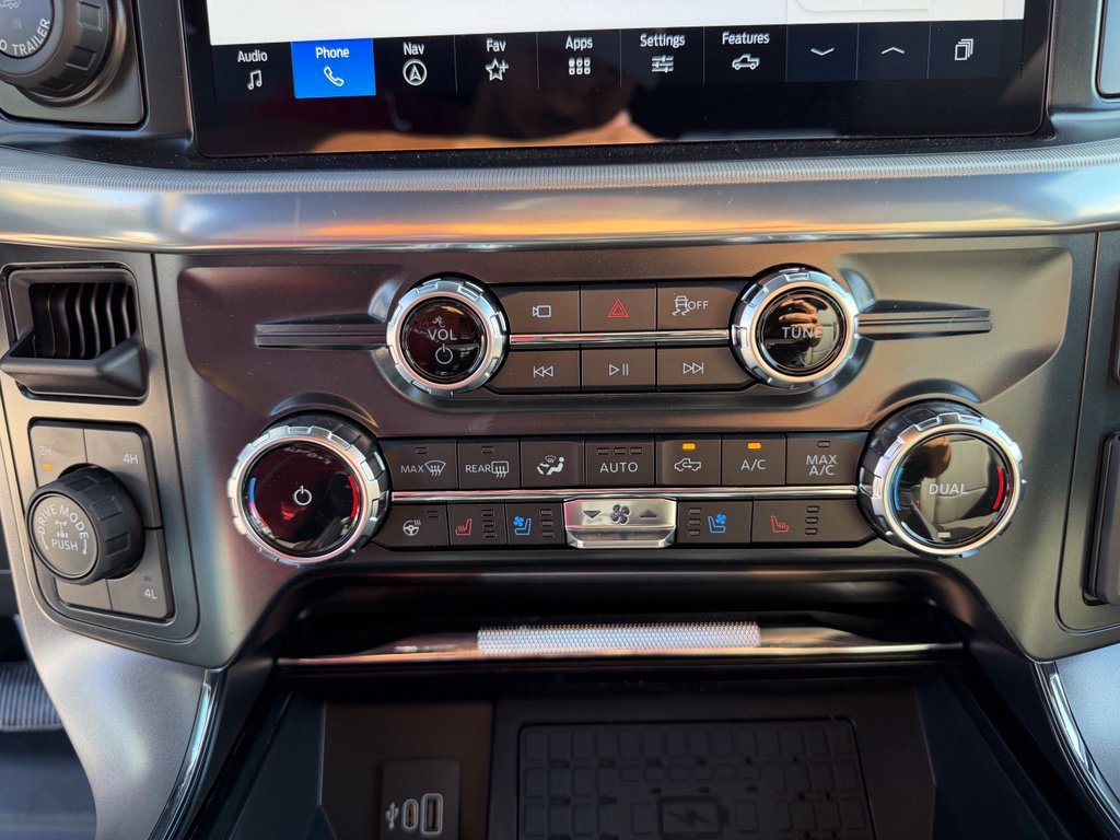 New 2026 Ford F150 Lariat w/ Equipment Group 502A High AWD/4WD image 30