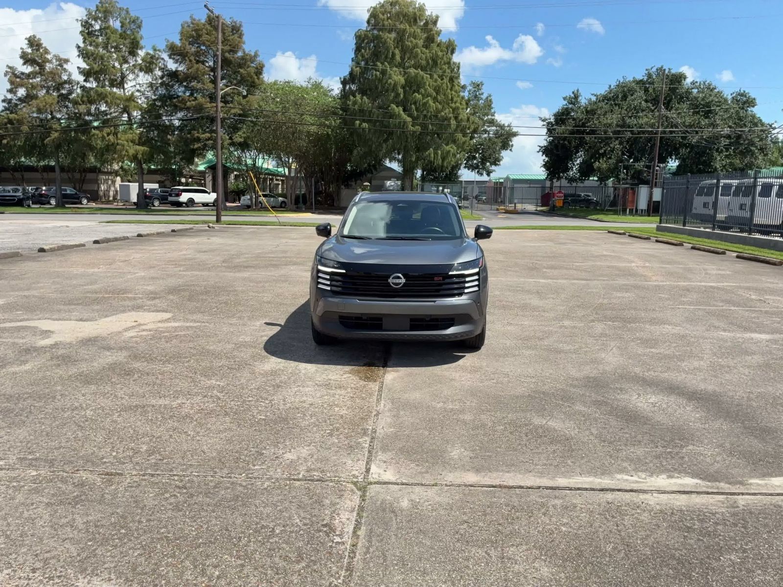 Used 2026 Nissan Kicks SR FWD image 7