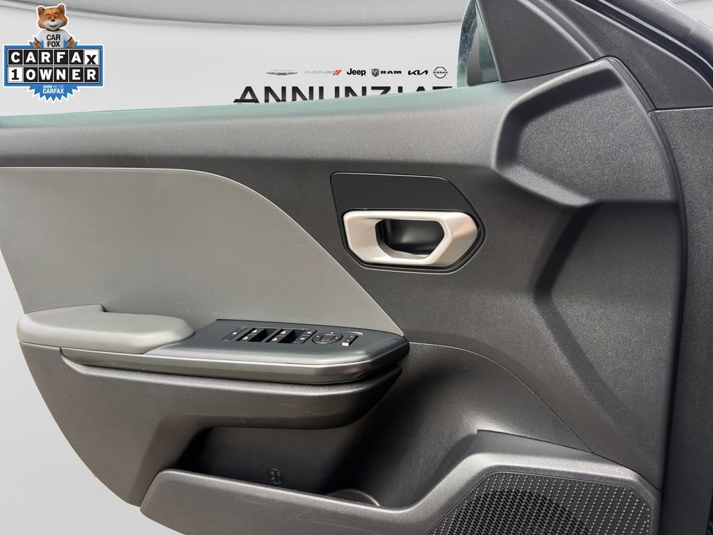 Certified 2025 Kia K4 FWD image 28