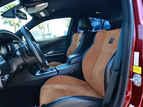 Used 2022 Dodge Charger Scat Pack w/ Plus Group RWD image 17