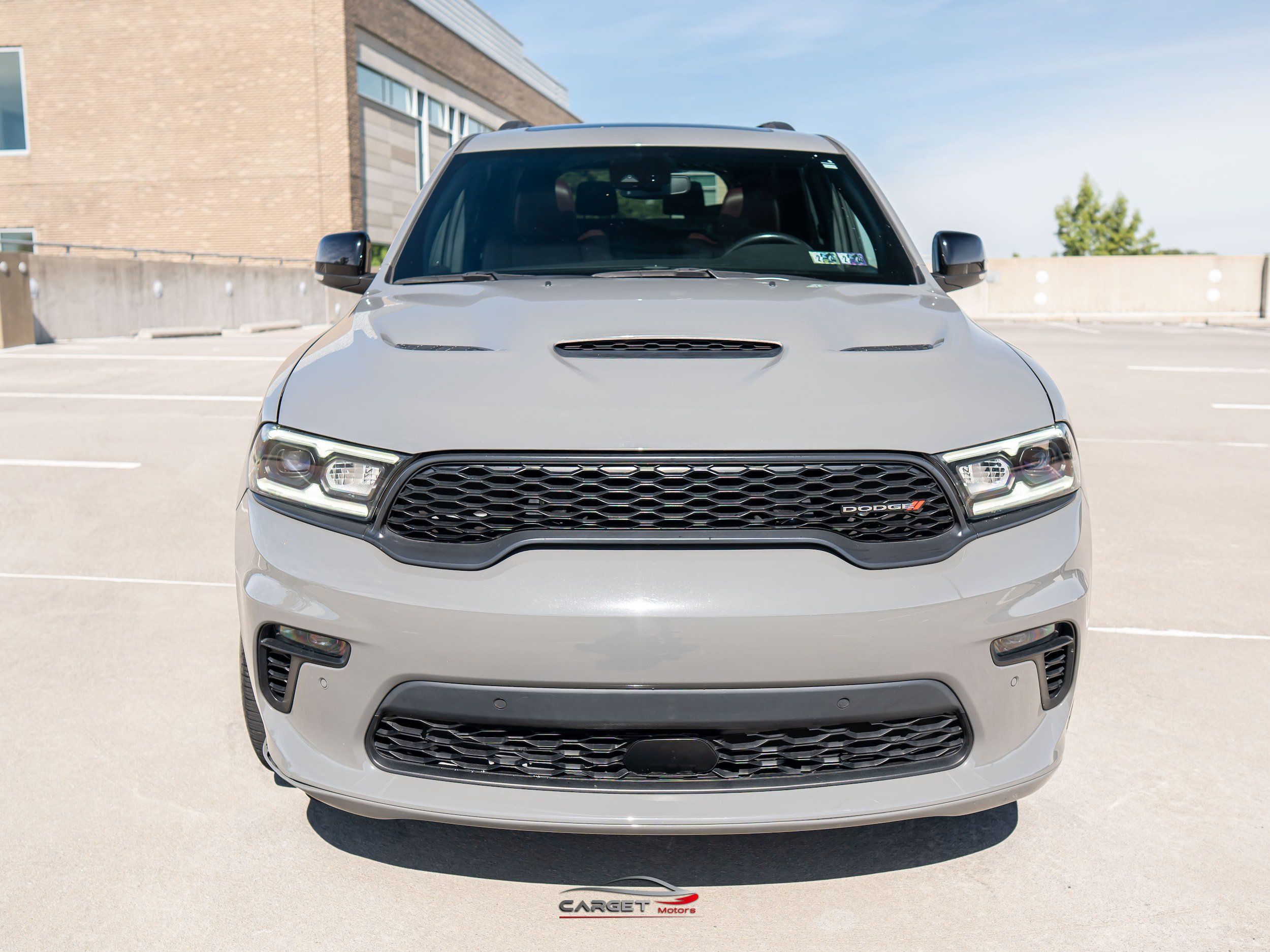 Used 2023 Dodge Durango R/T w/ Tow 'N Go Package AWD/4WD image 2