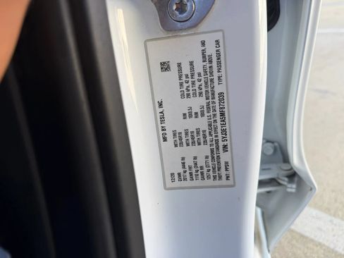 Used 2021 Tesla Model 3 Standard Range Plus RWD image 27