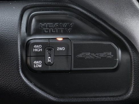 Used 2024 RAM 2500 Big Horn w/ Night Edition AWD/4WD image 30