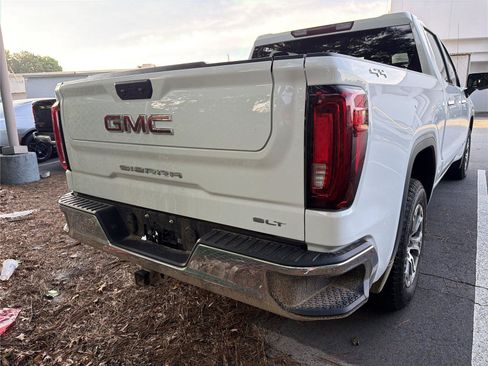 Used 2025 GMC Sierra 1500 SLT AWD/4WD image 6